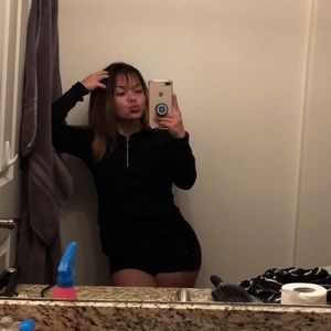 Meet your Posher, Leilani